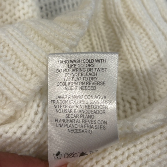 Copper Key Cream Cable Knit Turtleneck Sweater NWOT - Picture 6 of 8